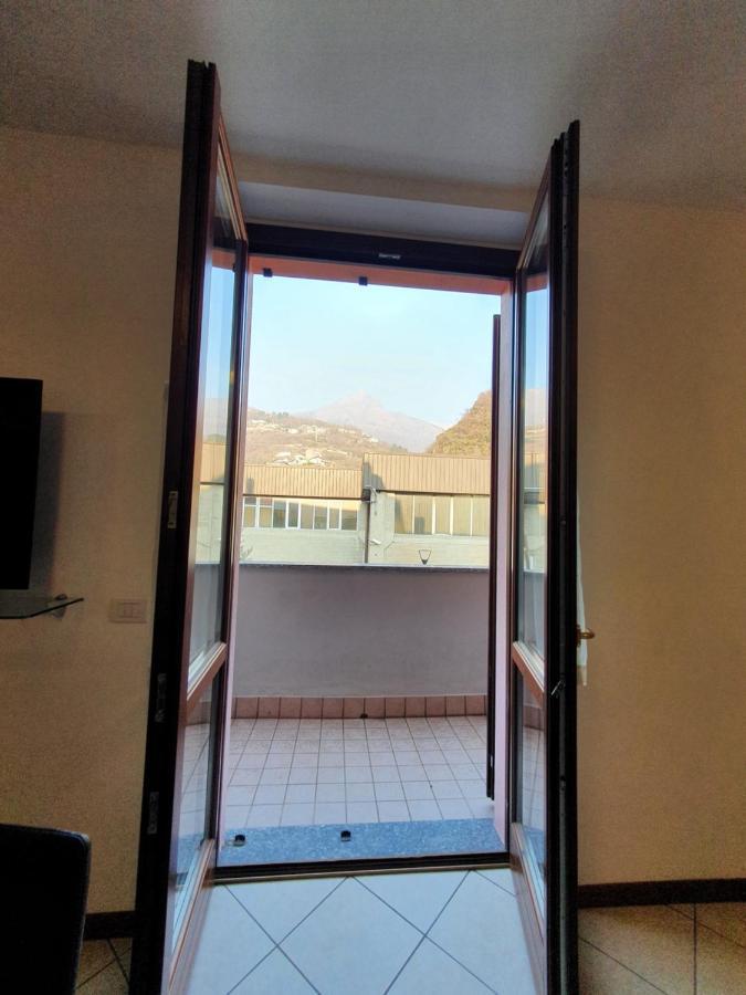 La Casa Nel Vento Lejlighed Dervio Eksteriør billede